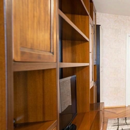 2-комн квартира площадь Островского, 5