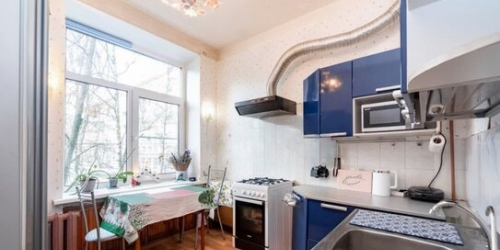 2-комн квартира ул Ленсовета,  д. 17
