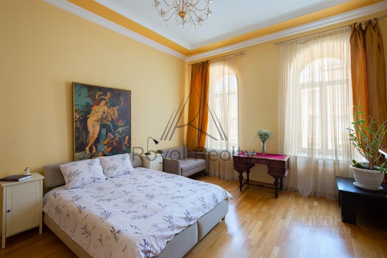 Продажа 2-комн квартиры на вторичном рынке 5-я Советская улица, 4