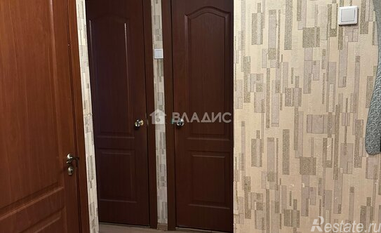 Продажа 3-комн квартиры на вторичном рынке улица Паршина,  д. 17