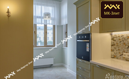 Продажа 4-комн квартиры на вторичном рынке Смольный пр-кт,  д. 13