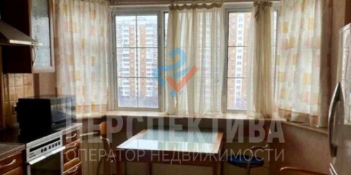 3-комн квартира Ялтинская улица,  д. 6