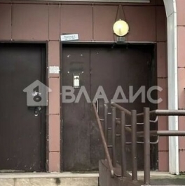 Продажа 2-комн квартиры на вторичном рынке Кучино, ул Соловьёва,  д. 5,  к. 1