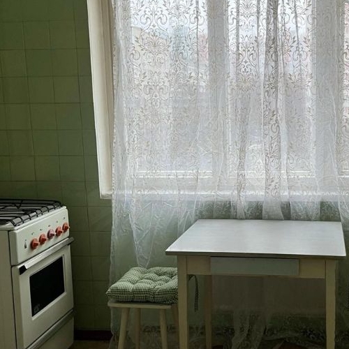 3-комн квартира проспект Художников, 24К1