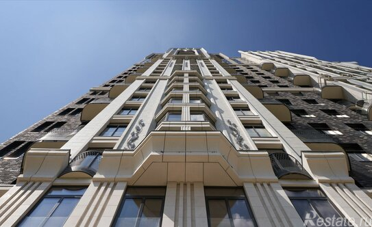 Продажа 3-комн квартиры на вторичном рынке улица Академика Королёва,  д. 21