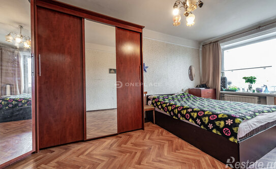 Продажа 2-комн квартиры на вторичном рынке Энергетиков пр-кт,  д. 35,  к. 1