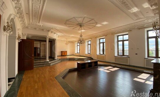 Продажа 4-комн квартиры на вторичном рынке Архангельский переулок,  д. 9