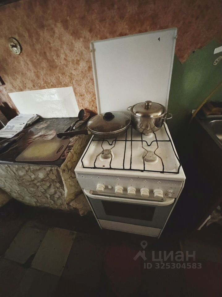 Продажа комнаты Нейшлотский переулок, 15б
