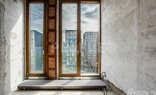 Продажа 4-комн квартиры на вторичном рынке Усачёва улица,  д. 11И