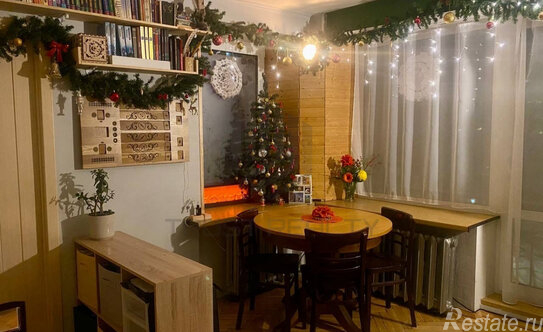 Продажа 2-комн квартиры на вторичном рынке пр-кт КИМа,  д. 28