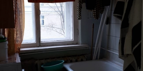 Комната Петергоф г., Эрлеровский бул. ,  д. 4