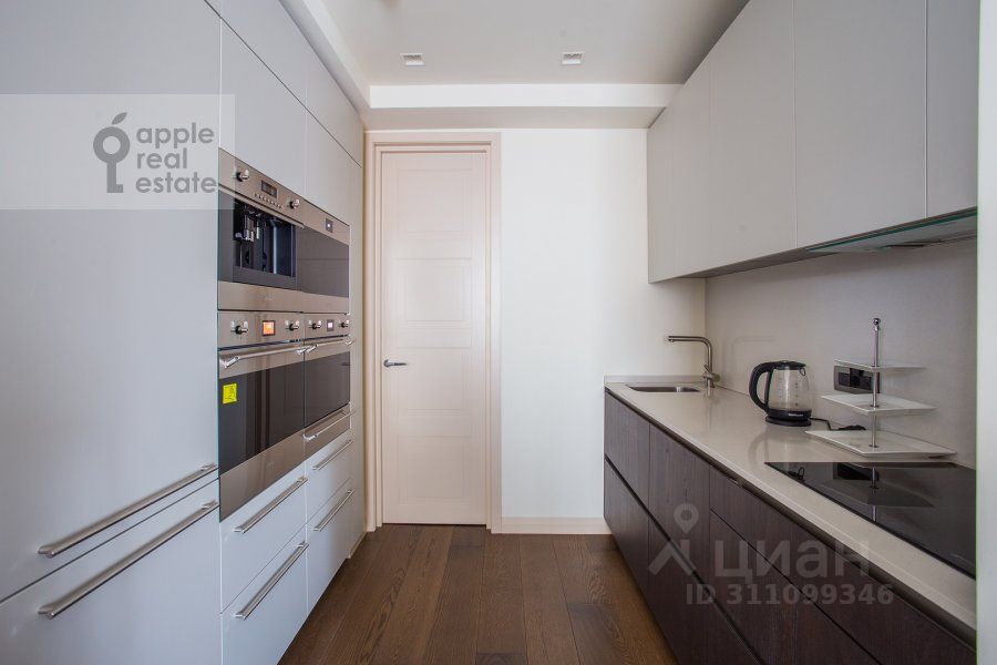 Продажа 2-комн квартиры на вторичном рынке Ленинградский проспект, 36с31