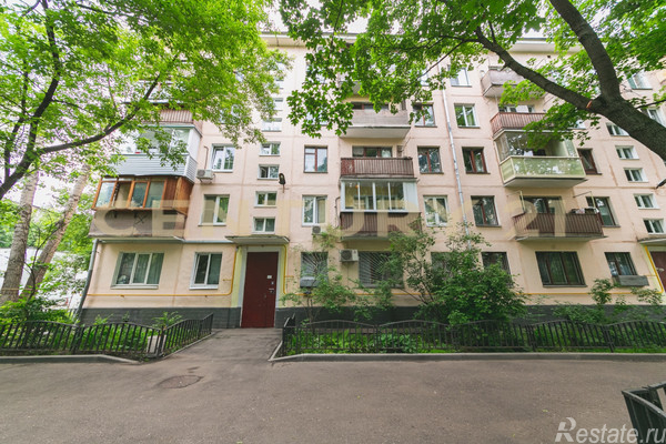 Продажа 2-комн квартиры на вторичном рынке Татарская ул,  д. 1к7