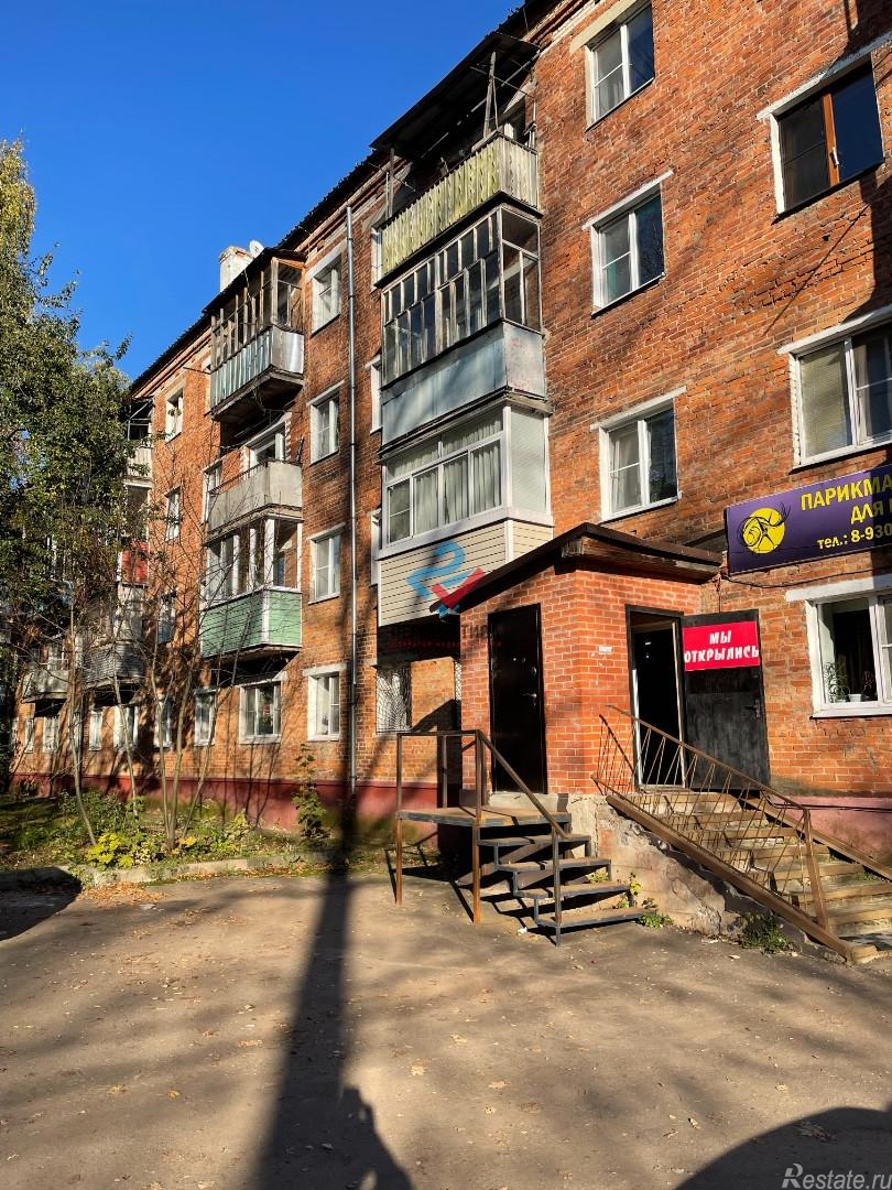 Продажа 1-комн квартиры на вторичном рынке Чехов, улица Полиграфистов, 4