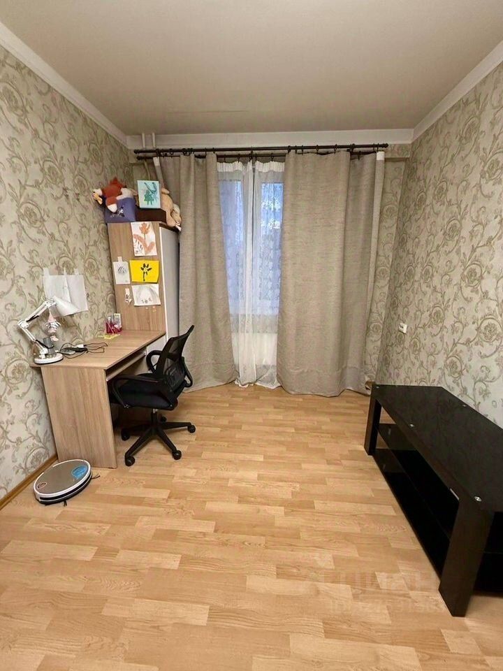 Продажа 1-комн квартиры на вторичном рынке Сосновый Бор, Ленинградская улица, 70