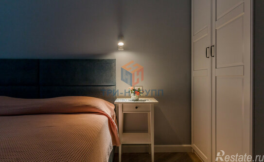 Продажа 2-комн квартиры на вторичном рынке Московский пр-кт,  д. 183-185