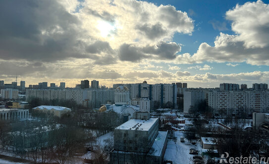 Продажа 2-комн квартиры на вторичном рынке улица Пришвина,  д. 13