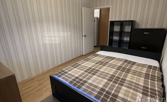 Продажа 2-комн квартиры на вторичном рынке Днепропетровская улица,  д. 5 к3