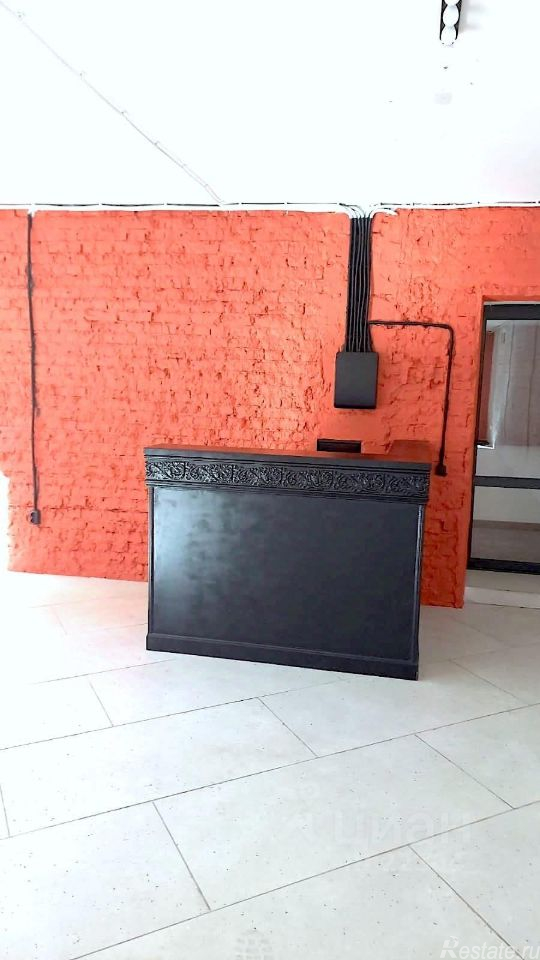 Аренда торгового помещения Новоконюшенный переулок,  д. 11