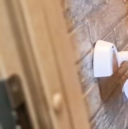 Продажа комнаты проспект Большевиков, 40 Продажа комнаты проспект Большевиков, 40