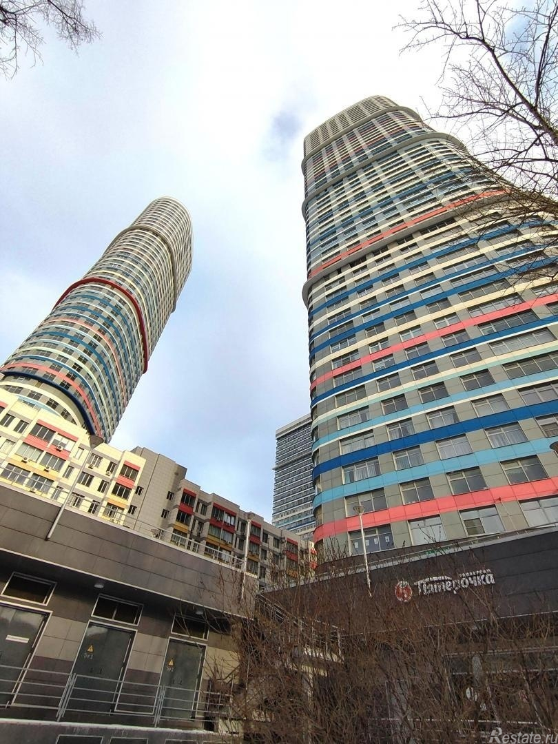 Продажа 2-комн квартиры на вторичном рынке Москва г, Мещанская ул,  д. 188 бк3