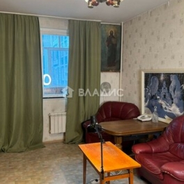 Продажа 1-комн квартиры на вторичном рынке улица Чичерина,  д. 8 к2