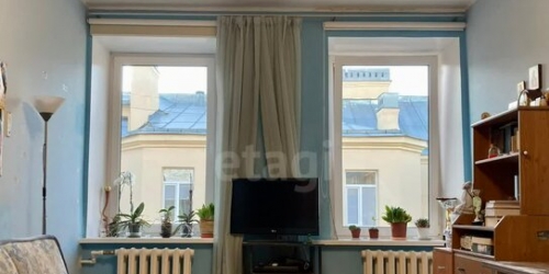 3-комн квартира улица Лизы Чайкиной,  д. 18