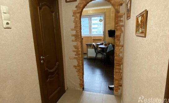 Продажа 3-комн квартиры на вторичном рынке Авиаторов мкр, Третьяка ул,  д. 7