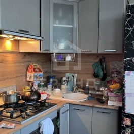 Продажа 1-комн квартиры на вторичном рынке Кондратьевский пр-кт,  д. 52
