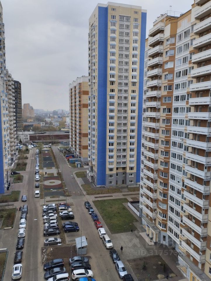 Продажа 1-комн квартиры на вторичном рынке Левобережная улица, 4к12