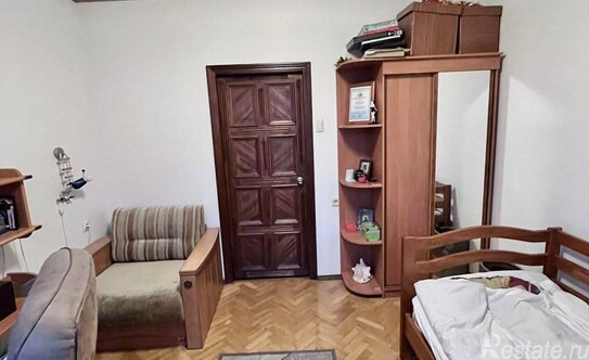 Продажа 3-комн квартиры на вторичном рынке ул Перерва,  д. 49