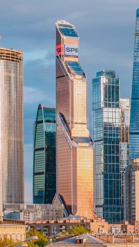 Продажа 3-комн квартиры на вторичном рынке 1-й Красногвардейский проезд, 15