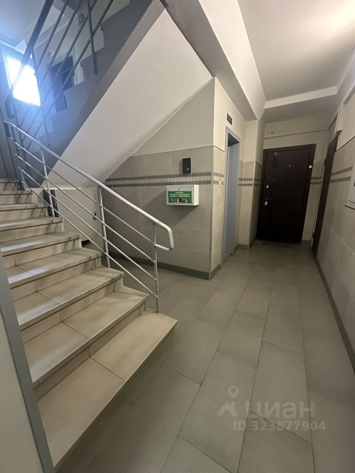 Продажа 2-комн квартиры на вторичном рынке Енисейская улица, 29