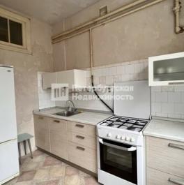 Продажа 2-комн квартиры на вторичном рынке улица Решетникова,  д. 9