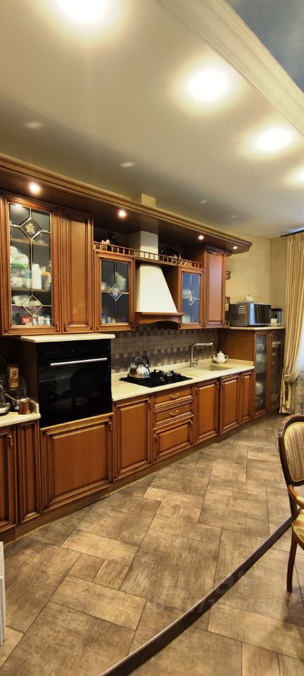 Продажа 4-комн квартиры на вторичном рынке Новая Басманная улица, 31С3