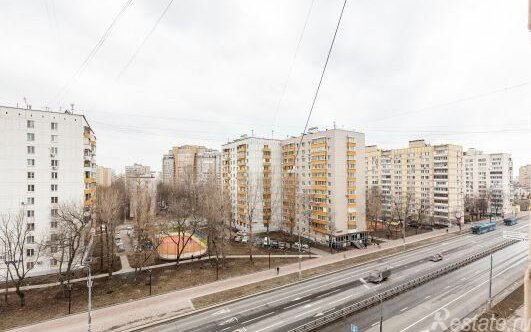 Продажа 4-комн квартиры на вторичном рынке ул Нижегородская,  д. 5