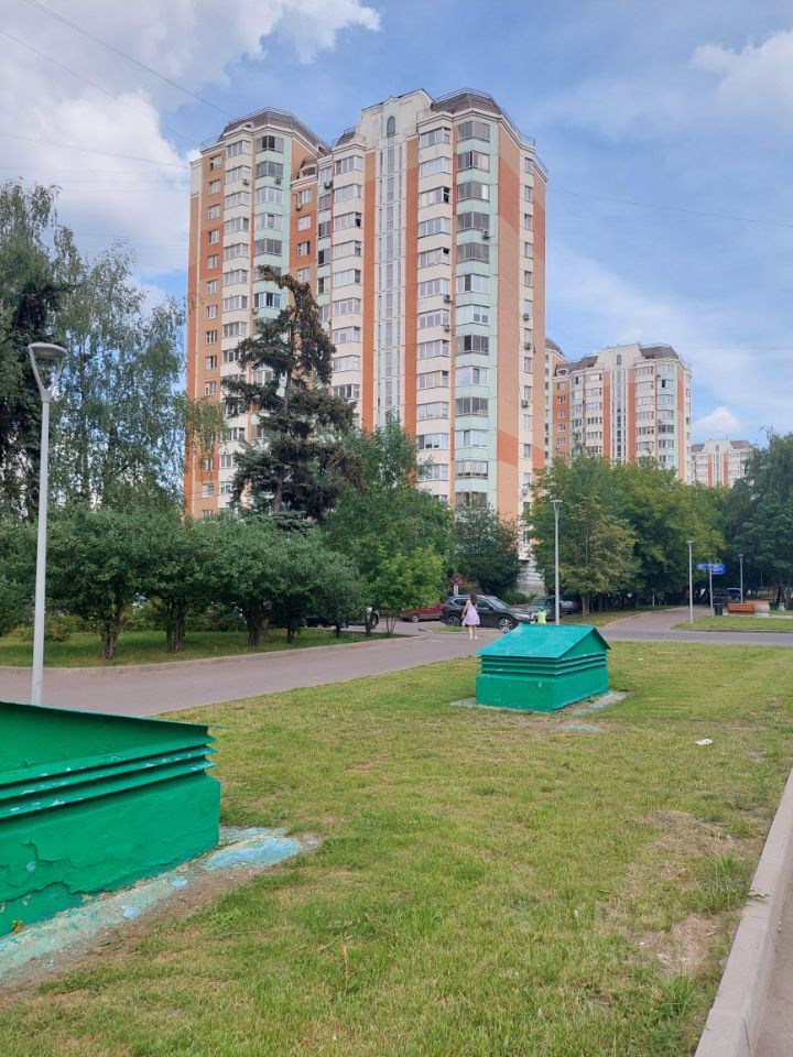 Продажа 1-комн квартиры на вторичном рынке Солнцевский проспект, 6