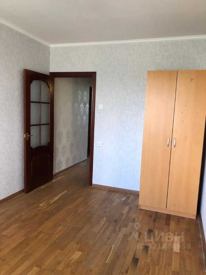 Продажа 2-комн квартиры на вторичном рынке Лухмановская улица, 15к4