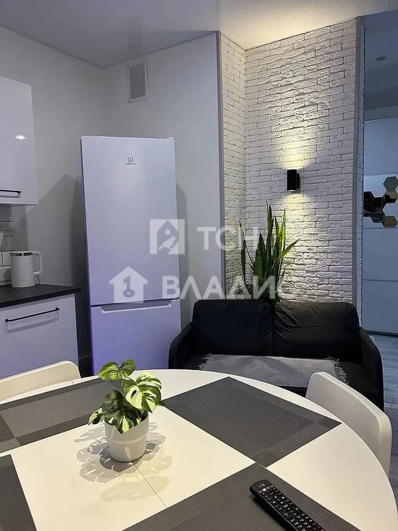 Продажа 2-комн квартиры на вторичном рынке Щелково, ул. Центральная,  д. 17