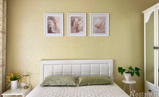 Продажа 2-комн квартиры на вторичном рынке Чехов, ул Земская,  д. 3