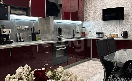 Продажа 4-комн квартиры на вторичном рынке Ленинский пр-кт,  д. 147,  к. 2