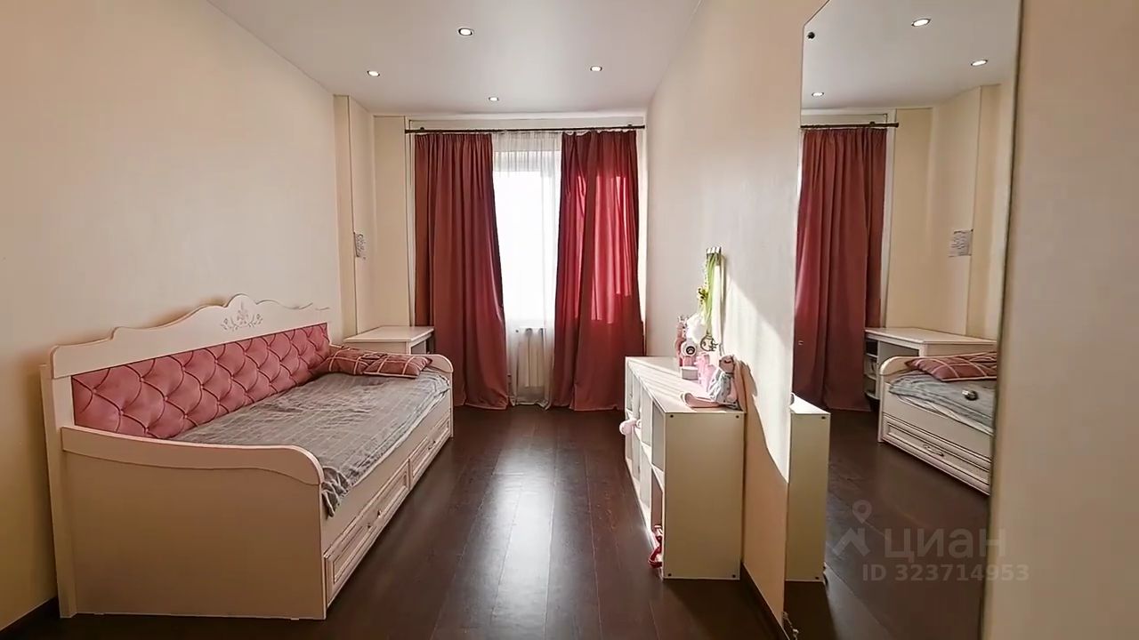 Аренда 3-комн квартиры на вторичном рынке Пролетарский проспект, 21К2