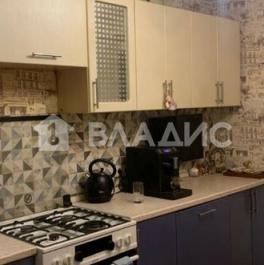 Продажа 3-комн квартиры на вторичном рынке улица Богданова,  д. 16
