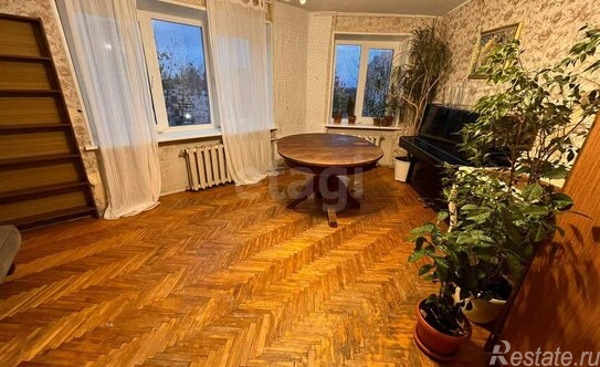 Продажа 4-комн квартиры на вторичном рынке Пушкин г, Генерала Хазова ул,  д. 10