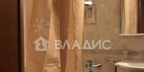 2-комн квартира улица Головачёва,  д. 13