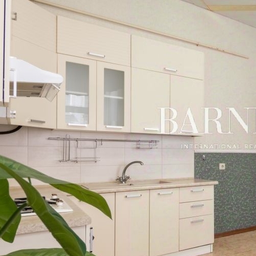 4-комн квартира Ропшинская улица, 18