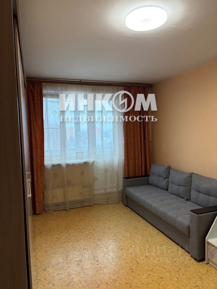Продажа 2-комн квартиры на вторичном рынке улица Дудинка, 2К2