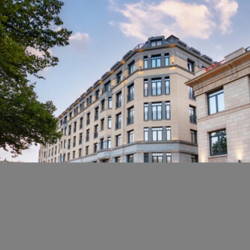 3-комн квартира проспект Бакунина,  д. 33 с1