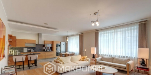 5-комн квартира Смоленский 1-й пер,  д. 17