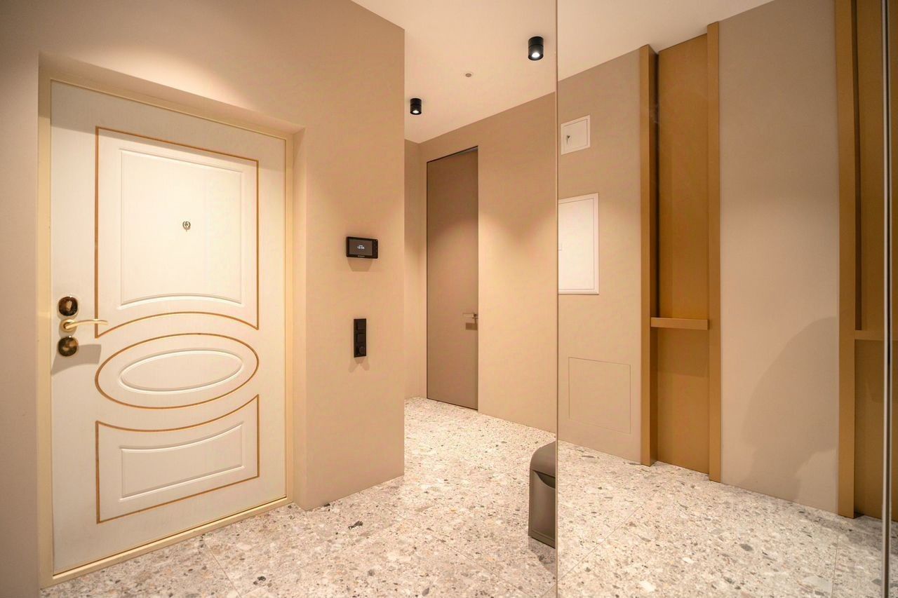 Продажа 4-комн квартиры на вторичном рынке Пионерская улица, 50